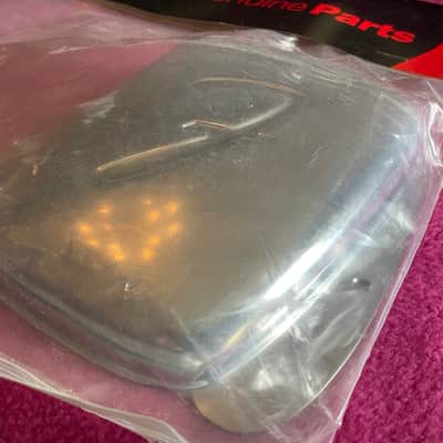NOS Fender MADE IN USA Jazz Bass bridge cover / ashtray pickup cover  "F" plate parts image 2