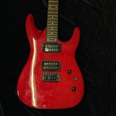 Dean Vendetta XMT Electric Guitar with Vintage Tremolo 2010s - Metallic Red image 2