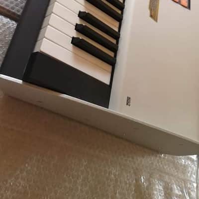 Roland Fantom x8 workstation Synth 88 keys / Synthonia Library image 5