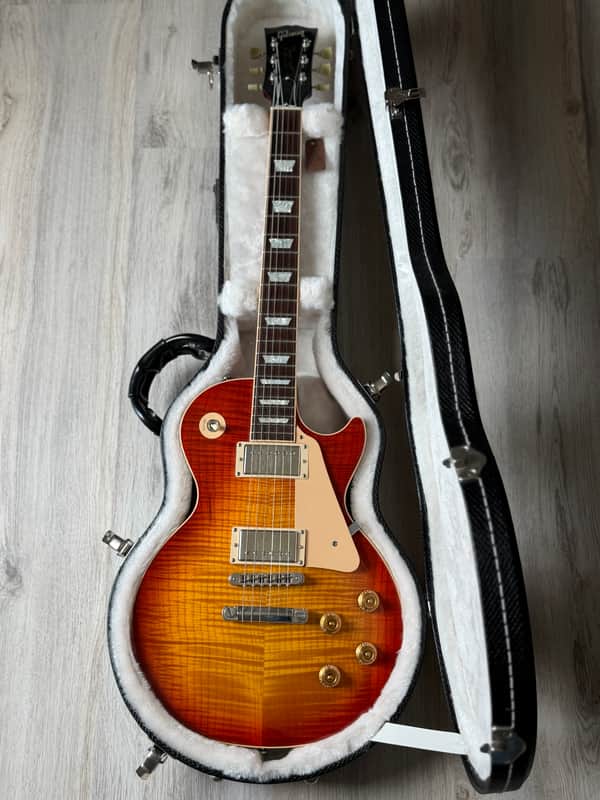 Gibson Les Paul Standard with '60s Neck Profile
