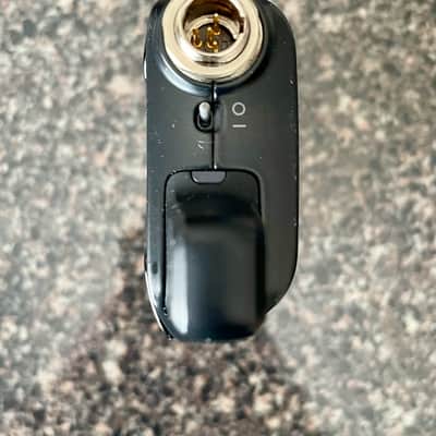 Shure Glxd1+z3 wireless transmitter new battery image 4