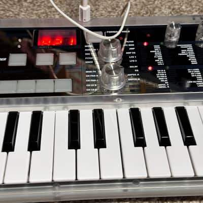 Korg MicroKORG Crystal 37-Key Synthesizer/Vocoder image 3