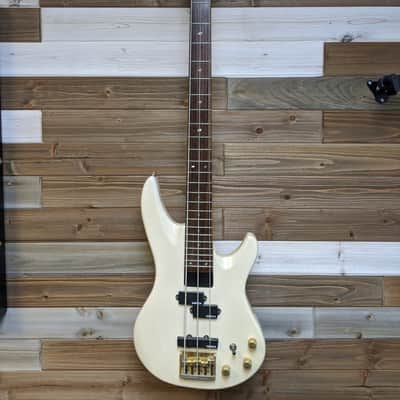 Samick Artist Series Bass image 2
