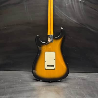 Fender Stratocaster Deluxe USA 2005 - Gloss image 4