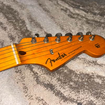Fender Stratocaster 2018 - Black image 5