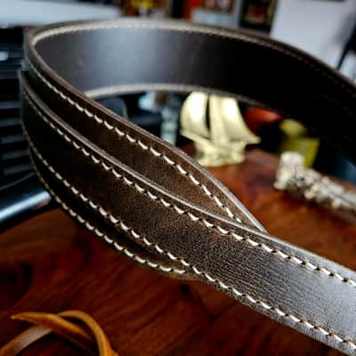 Hand Made, Hand Stitched Guitar strap "Rockatansky" in Elephant & Beige - Vegetable Tanned Leather image 3