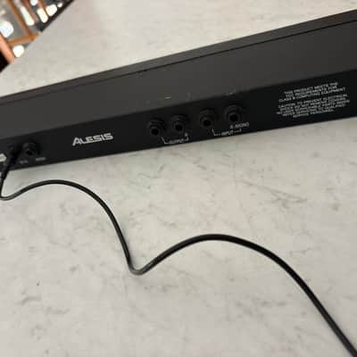 Alesis MicroVerb III 16-Bit Digital Reverb and Delay 1991 - 1996 - Black image 6