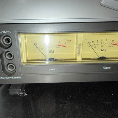 Realistic TR-3000 1983-1986 - Metal image 3