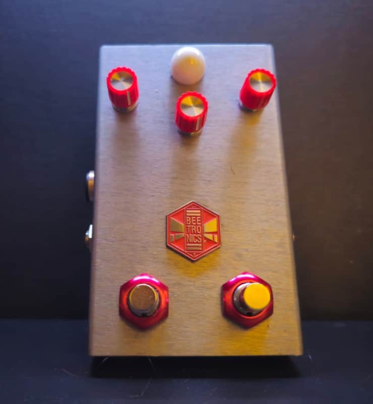 Beetronics OctaHive Dual FS Octave Fuzz 2021 - 2023 - Various image 1