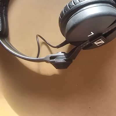 Sennheiser HD25 Light On Ear Headphones - 70 Ohms 2016 - Present - Black image 2
