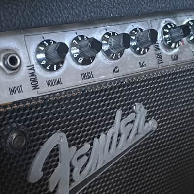 Fender Rockpro 700 VINTAGE 30 SPEAKER FOOTSWITCH image 2