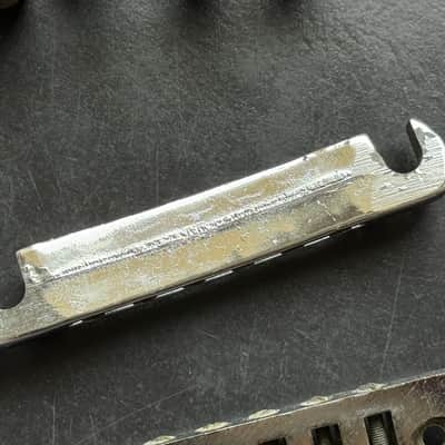 1973 Gibson Harmonica Bridge mit Aluminium Tailpiece Set image 4