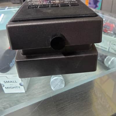 Boss RV-3 Digital Reverb/Delay (Pink or Dark Gray Label) 1994 - 2002 - Grey image 6