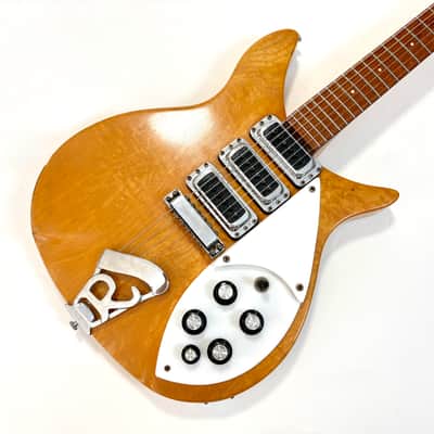 Rickenbacker 320 MapleGlo 1981 image 3