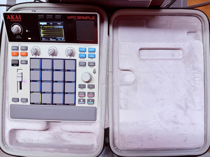 Akai MPC Sample 2025 - present - Gray