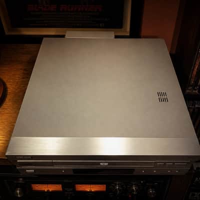 PIONEER DVL-909 Rare Multi Region DVD / Laser-Disc Player image 3