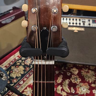 Gibson B-25  - Natural image 6