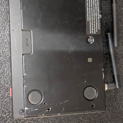 Sennheiser EM 10 Wireless UHF Diversity Receiver – 548–572 MHz image 7