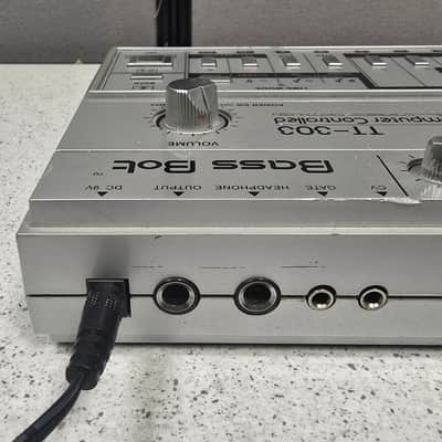 Cyclone Analogic TT-303 Bass Bot V1 2014 - Silver image 2