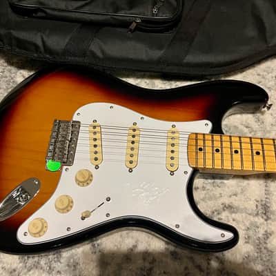 Fender Jimi Hendrix Artist Series Signature Stratocaster 2019 - Present - 3-Color Sunburst image 3