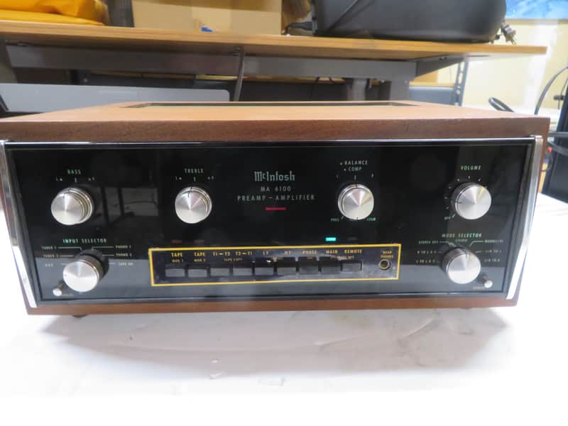 McIntosh MA6100 Integrated Amplifier mid 1970's - wood and glass