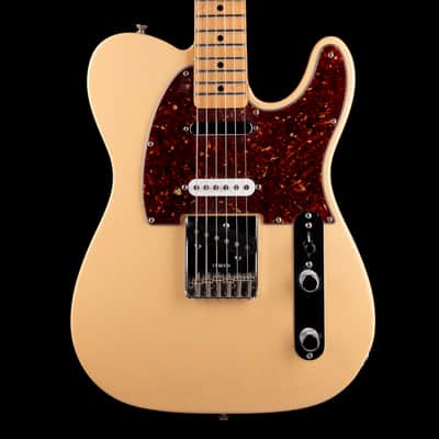 Pre-Owned 2006 Fender Deluxe Nashville Telecaster Honey Blonde With Gig Bag image 1