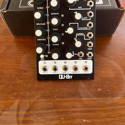 Immagine Qu-Bit Electronix Bloom 2019 - Present - Black - 1