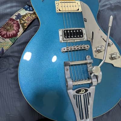 Duesenberg Starplayer TV semi hollow 2014 - Catalina Blue image 9