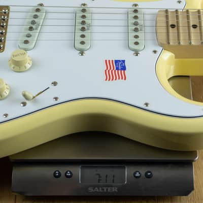 Fender Yngwie Malmsteen Strat, Vintage White US24053713 image 4