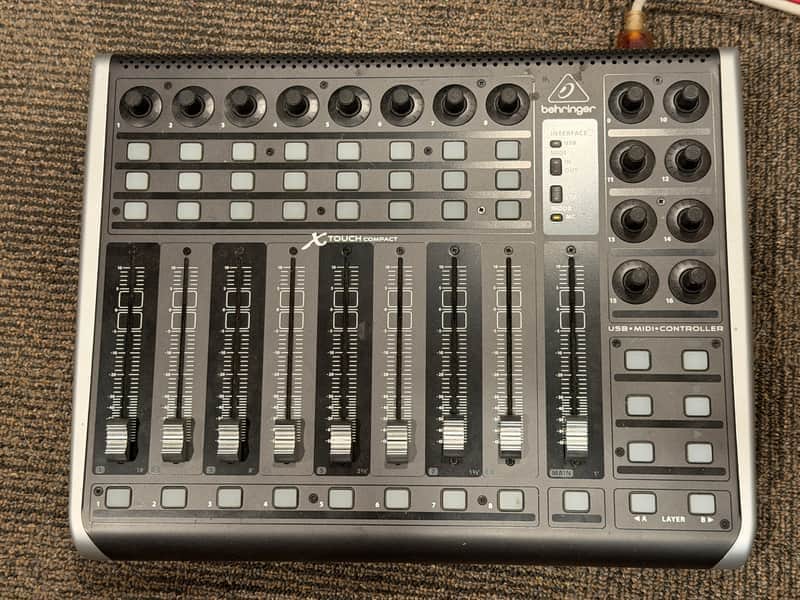Behringer X-TOUCH COMPACT Universal DAW Control Surface 2015 - Present - Standard image 1