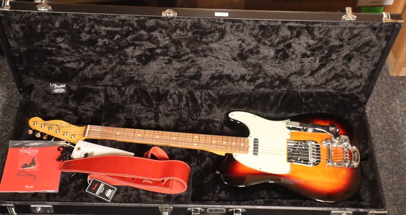 Fender Made in Mexico Vintera 60s Telecaster Bigsby Pau Ferro Sunburst with hard case used 2020