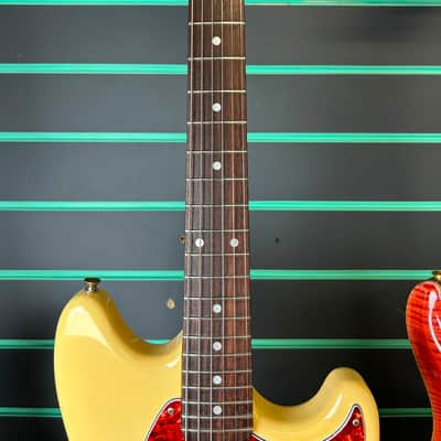 Fender MG-69 Mustang CIJ Vintage White 2006-08 Electric Guitar image 7