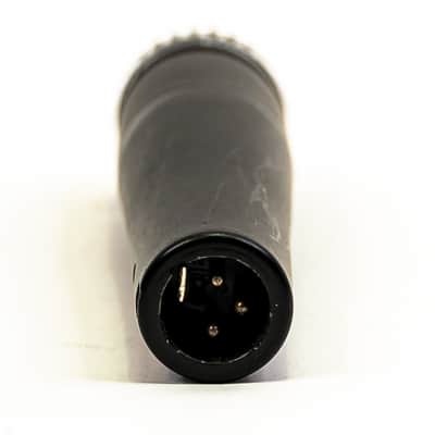 Shure SM57 Cardioid Dynamic Instrument Microphone image 6