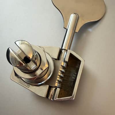 Fender American standard Jazz bass & Longhorn tuning peg 1989-1995 - Chrome image 3