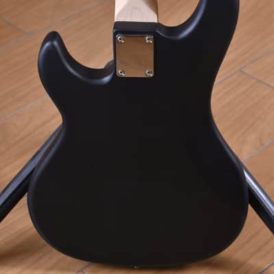 G&L Tribute Series SB-2 Rosewood Fingerboard Black Frost image 12