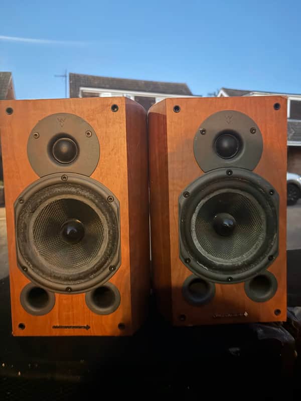 Wharfedale Diamond 8.1 Bookshelf Speakers (Pair) 2005 - Cherry image 1