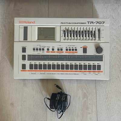 Roland TR-707 Rhythm Composer with HKA ROM and 8 soundsets: 707/727/808/909/LM-1/LM-2/DMX image 5