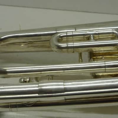 Baritono Mib Courtois Brevete en perfecto estado. image 9