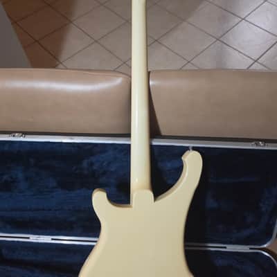 Rickenbacker 4003 - White (aged to cream) image 5