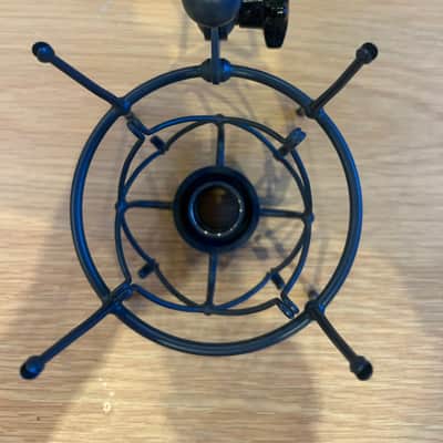Neumann U 87 Ai Large Diaphragm Multipattern Condenser Microphone - Present - Nickel with Shock Mount image 11