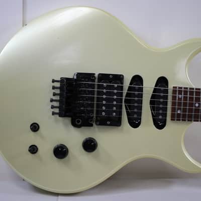 Hamer Steve SHAMER USA Steve Stevens Vintage 80's Electric Guitar - Floyd Rose - White 616426tevens 1980's - White image 4