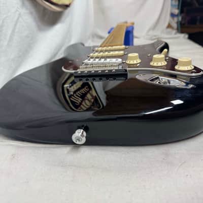Fender American Professional Stratocaster HSS (modified to SSS) Shawbucker Guitar with Case 2016 - Black / Maple neck image 17