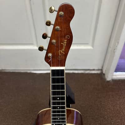 Used Fender Grace VanderWaal Signature Concert Ukulele w/ Gig Bag Local Pickup image 2