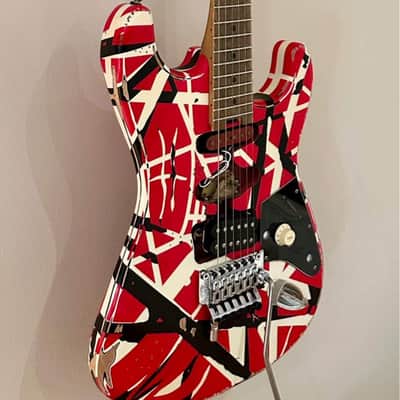 EVH Striped Series Frankie (2020) MINT CONDITION - Red, White, Black Stripes Relic image 14