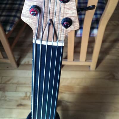 MF / Jacques Simoneau custom bass 6 strings fretless image 2