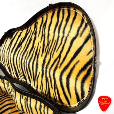 Vintage Tiger Print Plush Hardshell Case for Acoustic ¾-sized Parlor Guitar image 12
