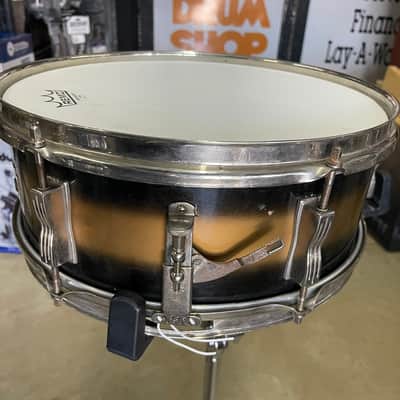 Ludwig No. 491 Pioneer 5x14" 6-Lug Snare Drum with Transition Badge 1958 - 1960 - Black/Gold Duco Lacquer image 4