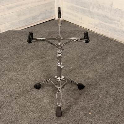 Used Pearl 1030 Snare Drum Stand - Very Good image 1