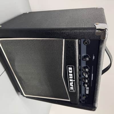 Drive CD200B Black Solid State Practice Combo Single Speaker Bass Guitar Amp image 2