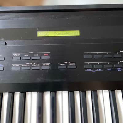 Roland HS-80 / Synthplus 80 / Juno 2 80's - Black image 2
